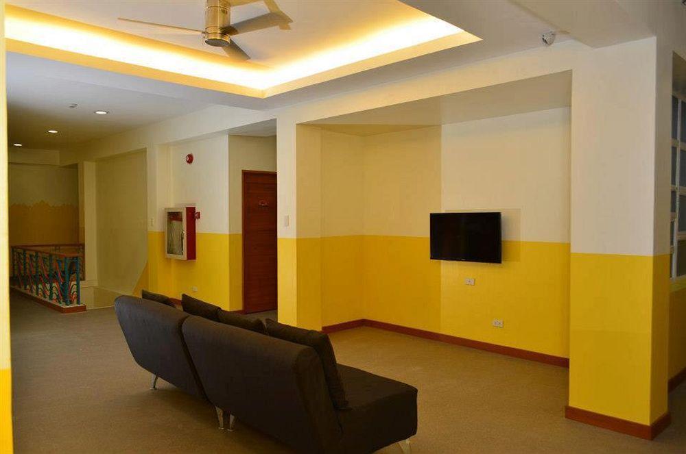 Hostellery Manila Exterior foto